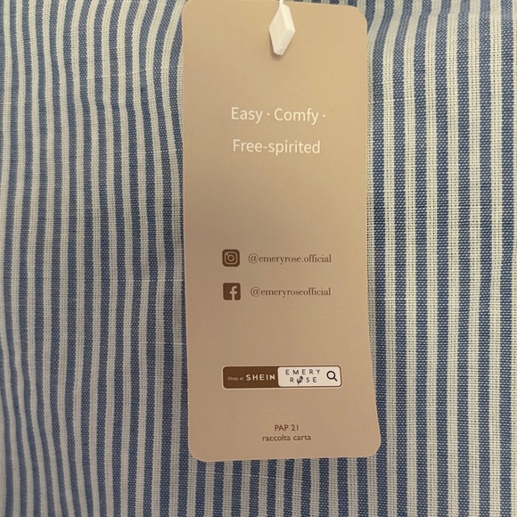 EMERY ROSE Blue & White Striped V-Neck Ruffle Sleeve Women's Blouse - Picture 6 of 9